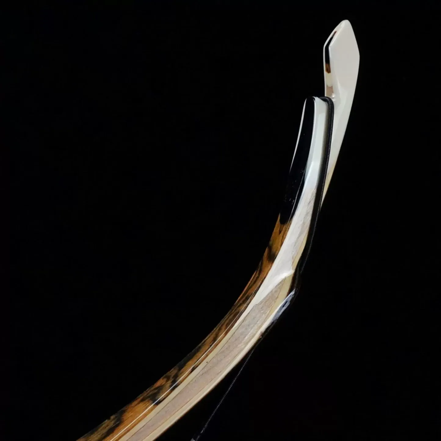 AF Mong Yuan Laminated Bow 54"–55" 25–50lbs Competition Bow