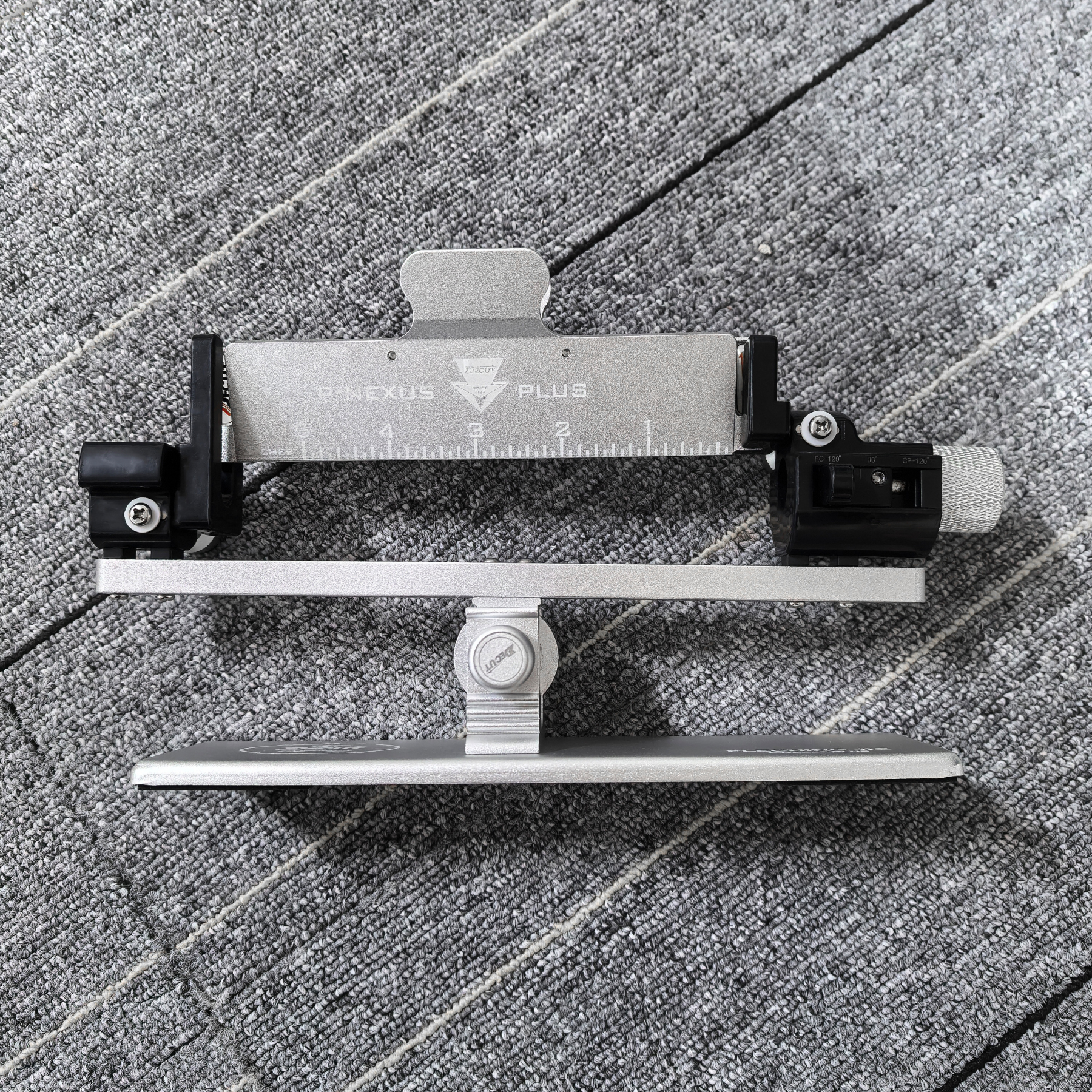 P-NEXUS PIUS Archery Fletching Jig Tool, Magnetic Adjustable 120°/90°