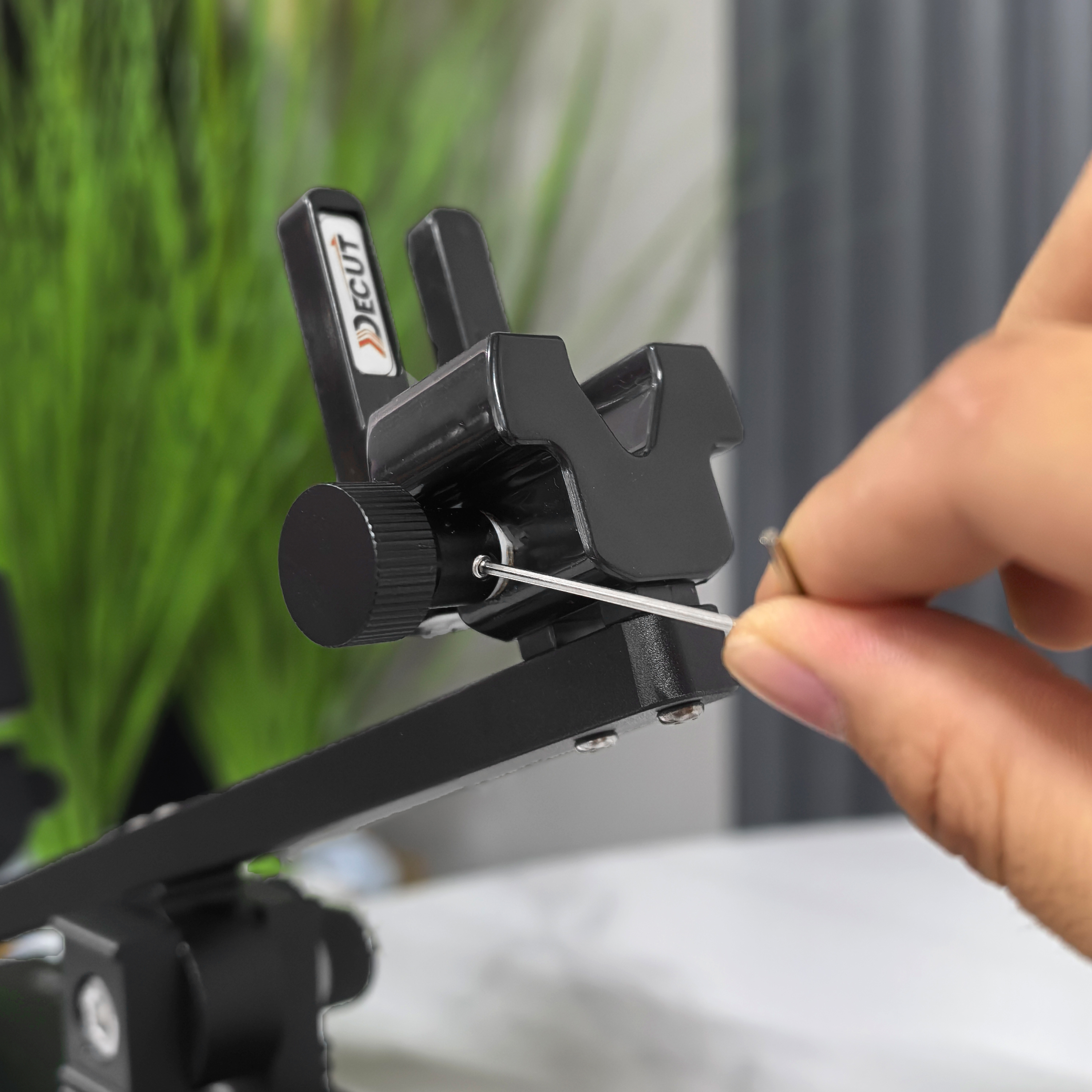 P-NEXUS PIUS Archery Fletching Jig Tool, Magnetic Adjustable 120°/90°