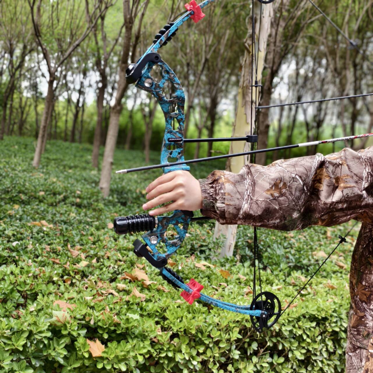 JUNXING M131 Compound Bow Kit Arrows 30-55 Lbs Hunting