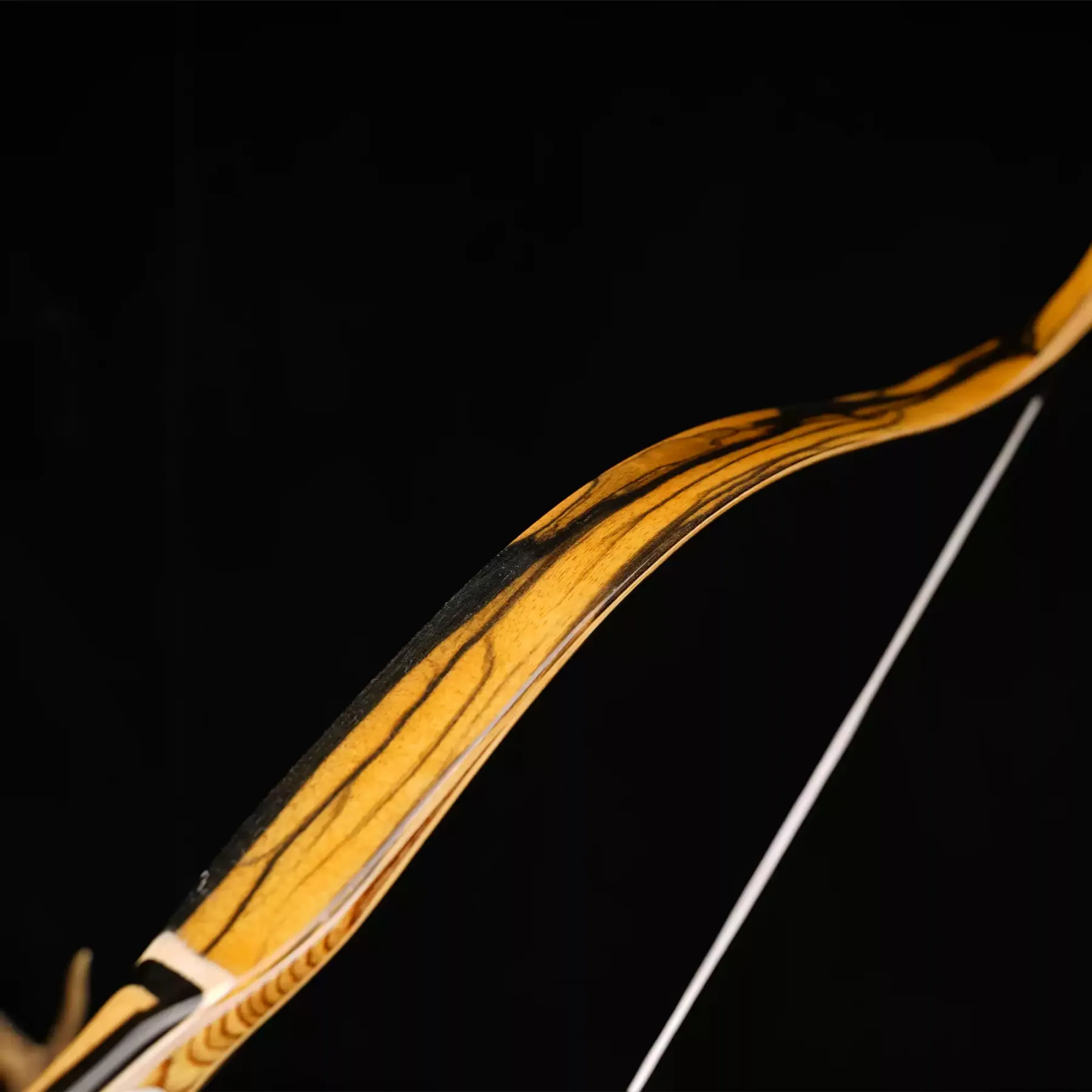 AF Queyue Traditional Bow 46" Laminated Recurve 20–50lbs