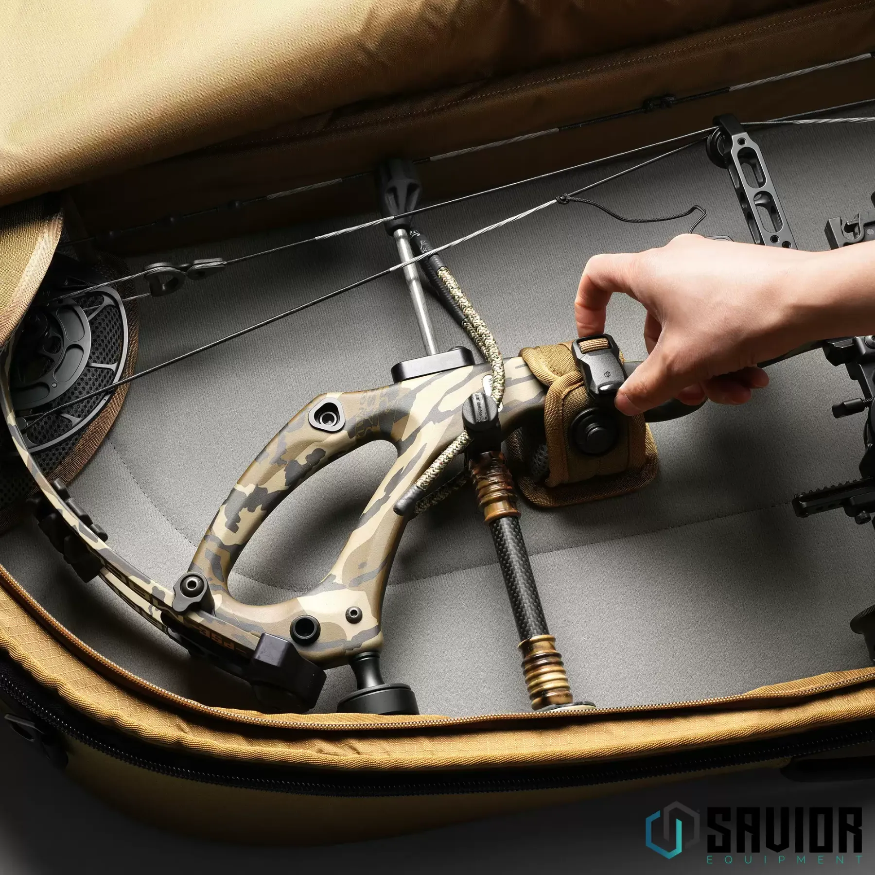 SAVIOR Hyperion Compound Bow Backpack Fits 32-40" ATA Bows