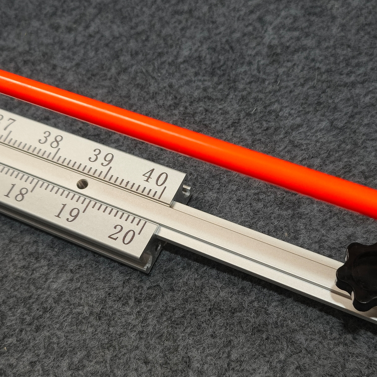 T-200 Electric Arrow Saw Cutter with 2 Diamond Blades for Arrows