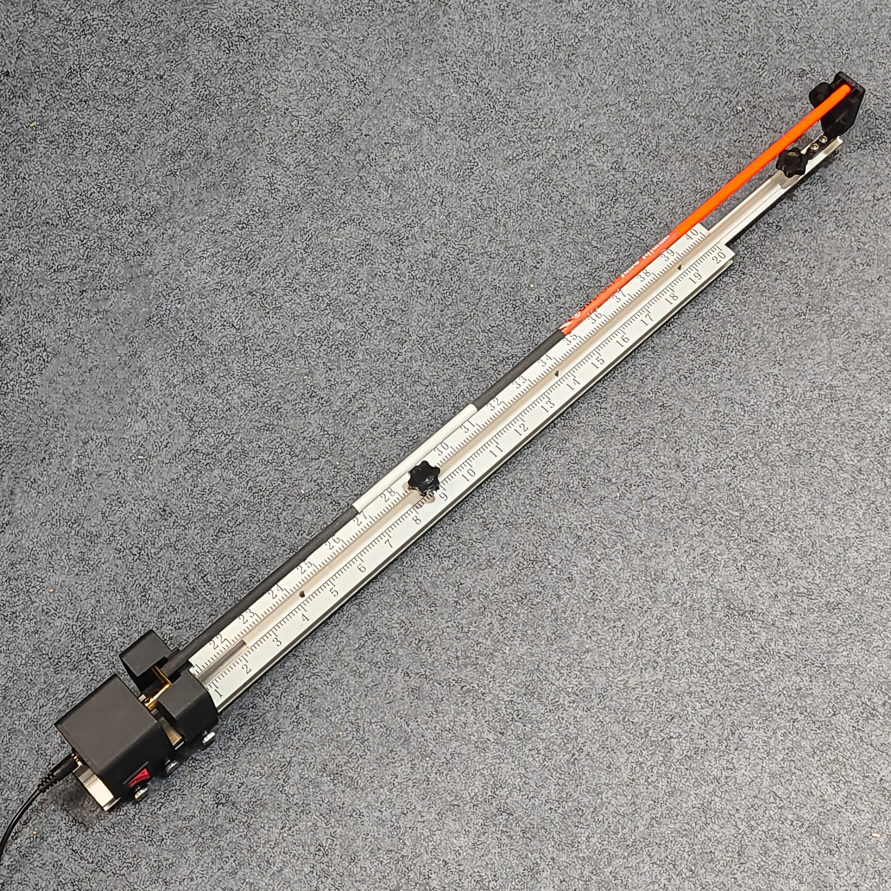 T-200 Electric Arrow Saw Cutter with 2 Diamond Blades for Arrows