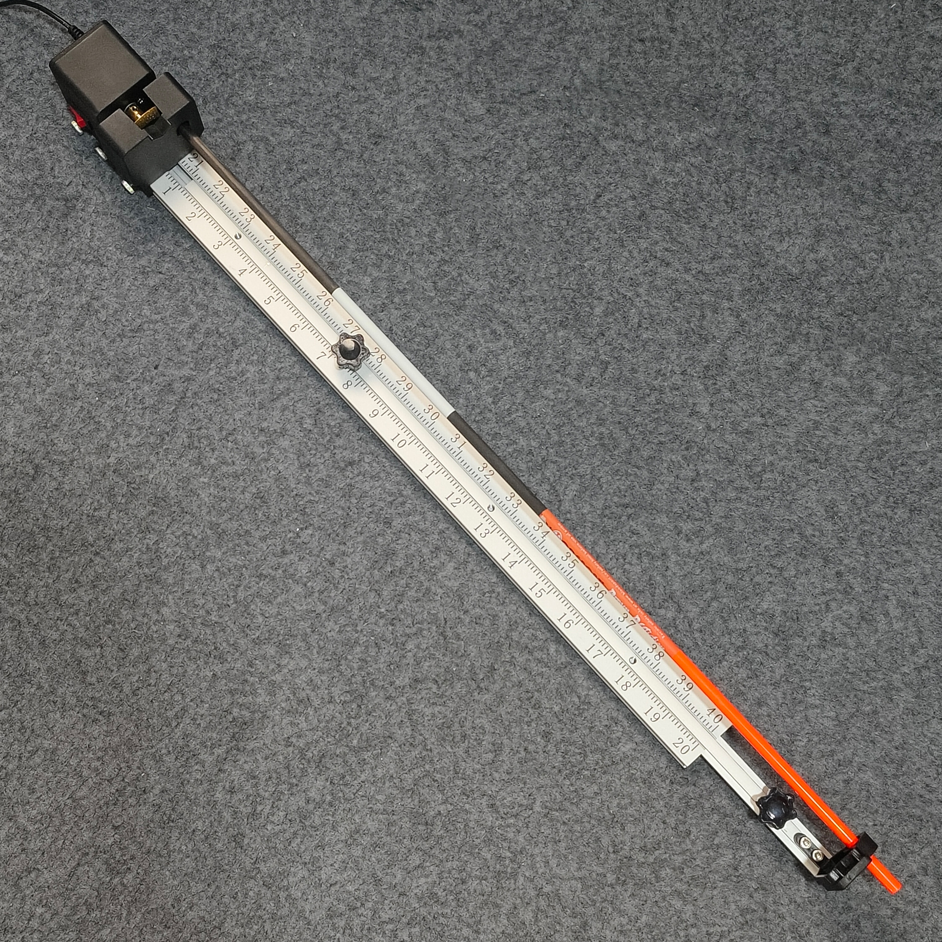 T-200 Electric Arrow Saw Cutter with 2 Diamond Blades for Arrows