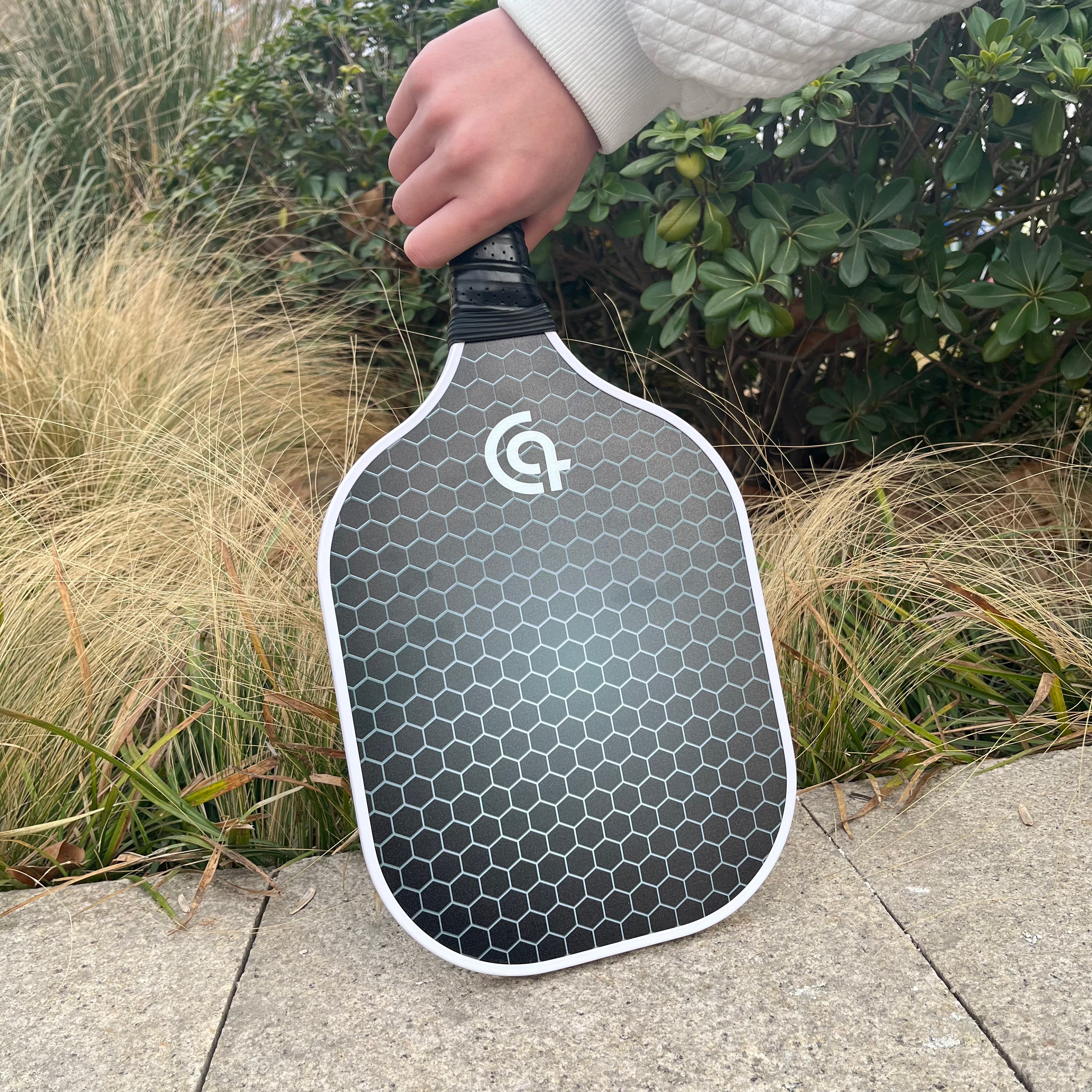 Pickleball Paddle Set – Carbon Fiber with Honeycomb Core for Outdoor Men & Women