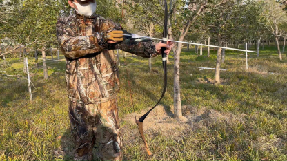64'' Archery One-Piece Traditional Longbow 