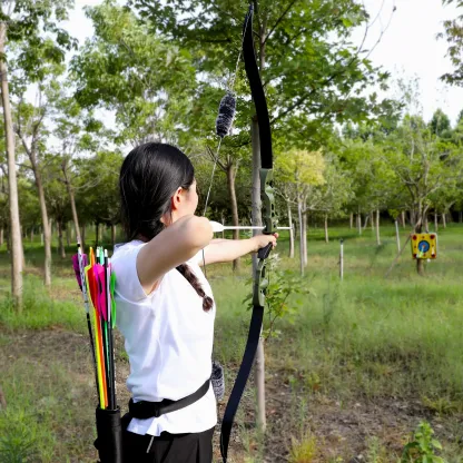 Hoyt Archery 62" Recurve Bow Hunting Kit