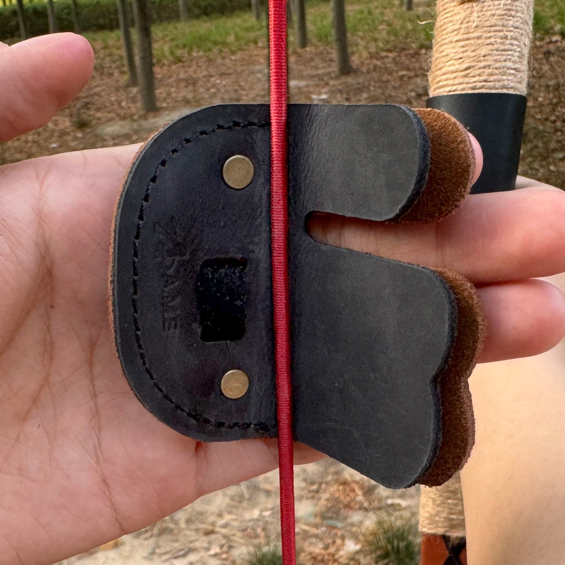 AH6 Finger Tab for archery Elite Split Finger Tab