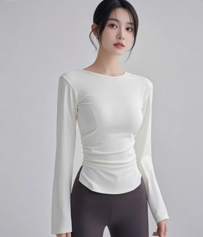 Featherweight Daydreamer Pullover