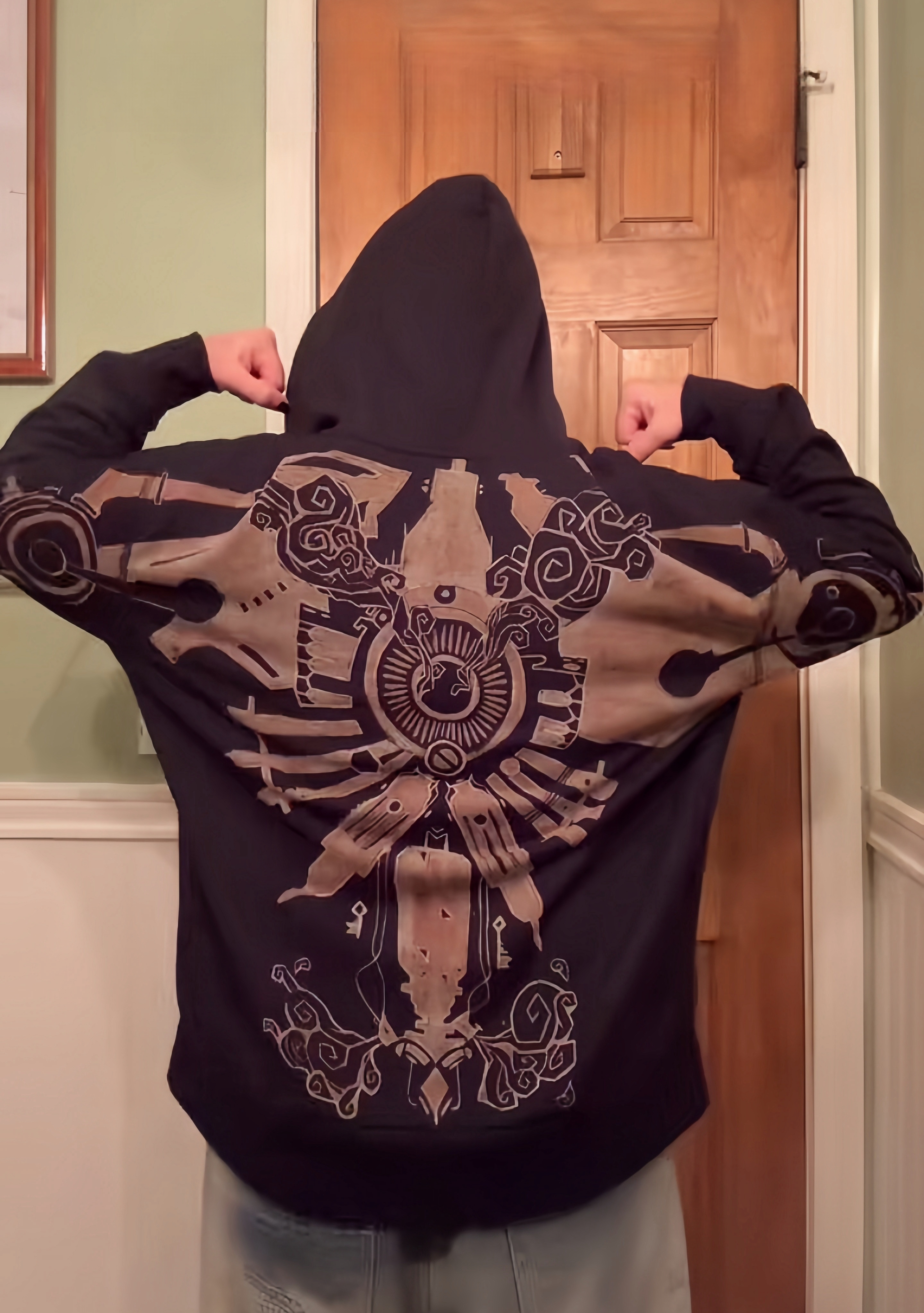 Arcane Vi Tatoo Hoodie