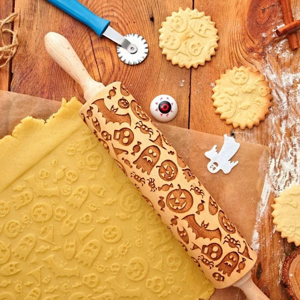 13.7in Wooden Halloween Rolling Pin With Pattern For Kit