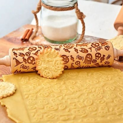 13.7in Wooden Halloween Rolling Pin With Pattern For Kit