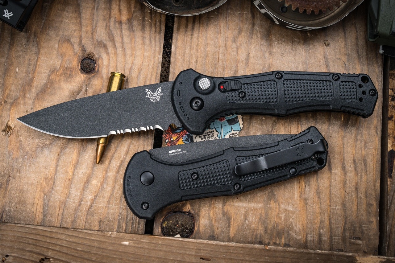 Outdoor survival gear article