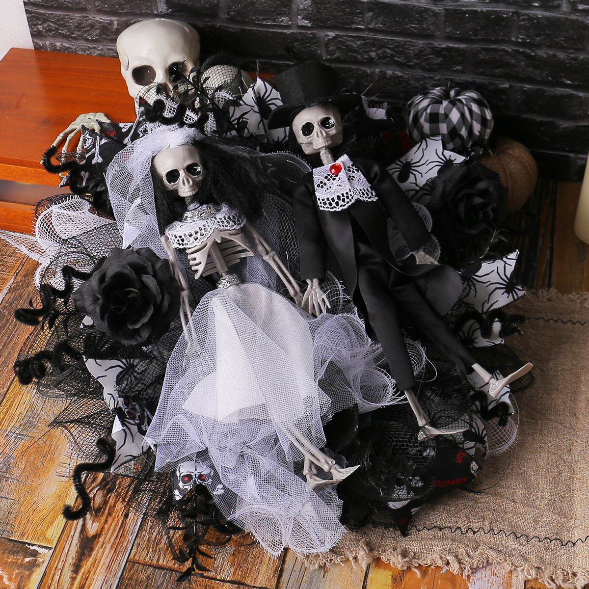 Halloween Scary Wedding Wreath Decoration