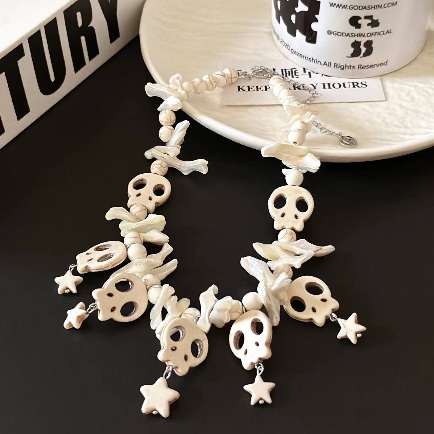 Star Pendant Skull Shell Necklace