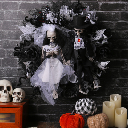 Halloween Scary Wedding Wreath Decoration