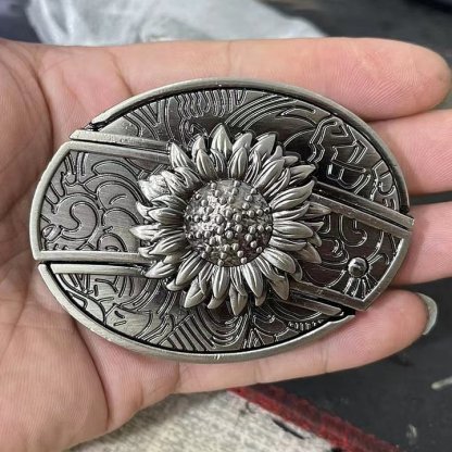 🔥Hot Sale 50% OFF🔥Fashion Punk Women's Genuine Leather Belt With Knife