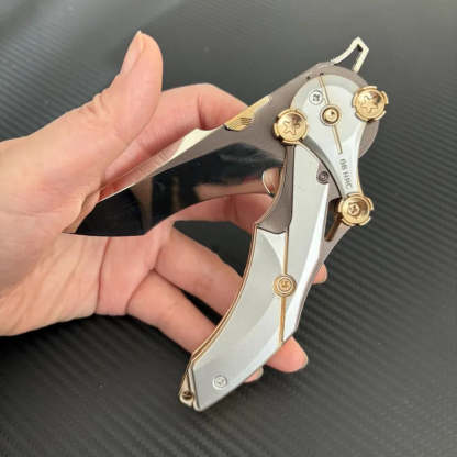 All-metal one-piece folding kitchen knife