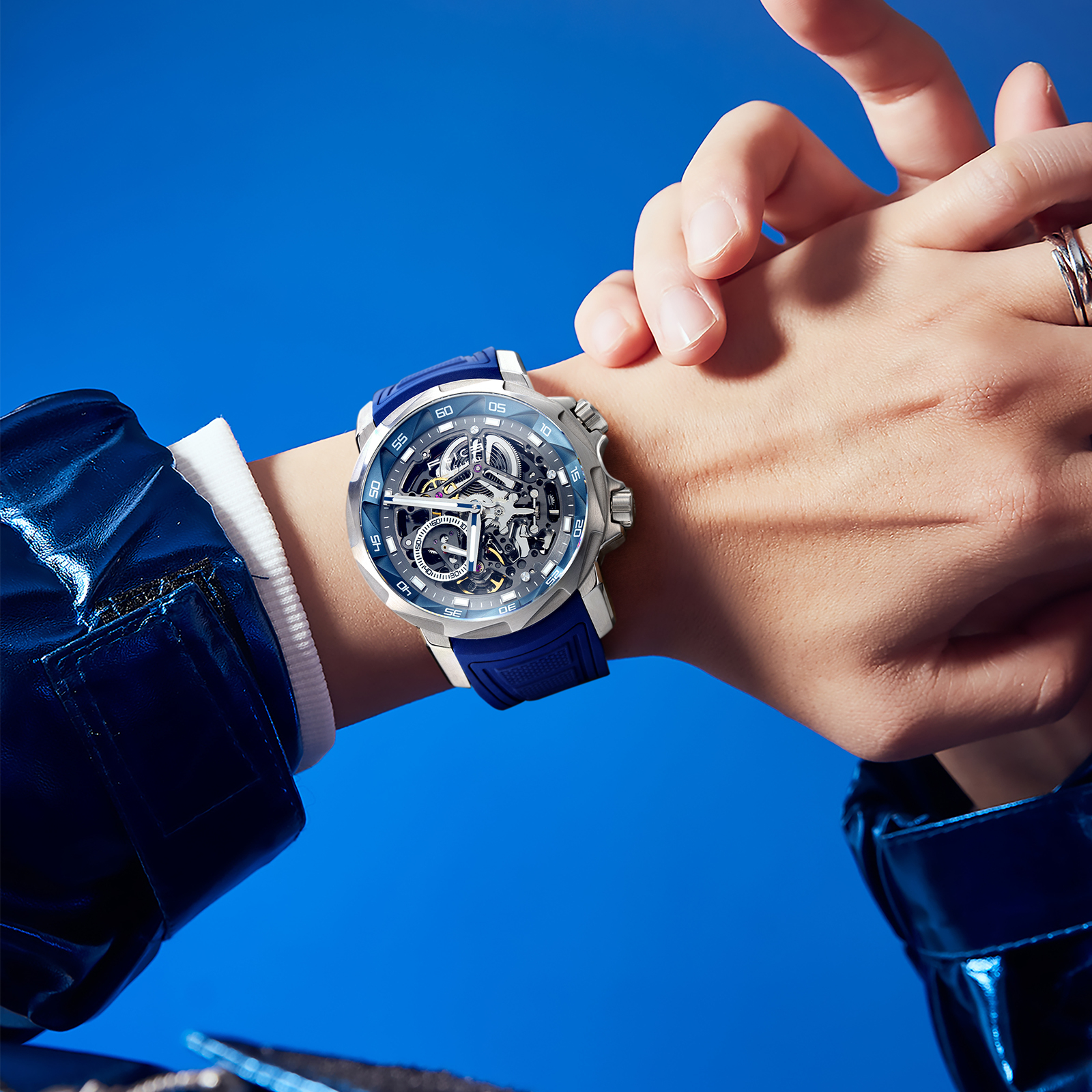 EYE OF THE STORM - FM511