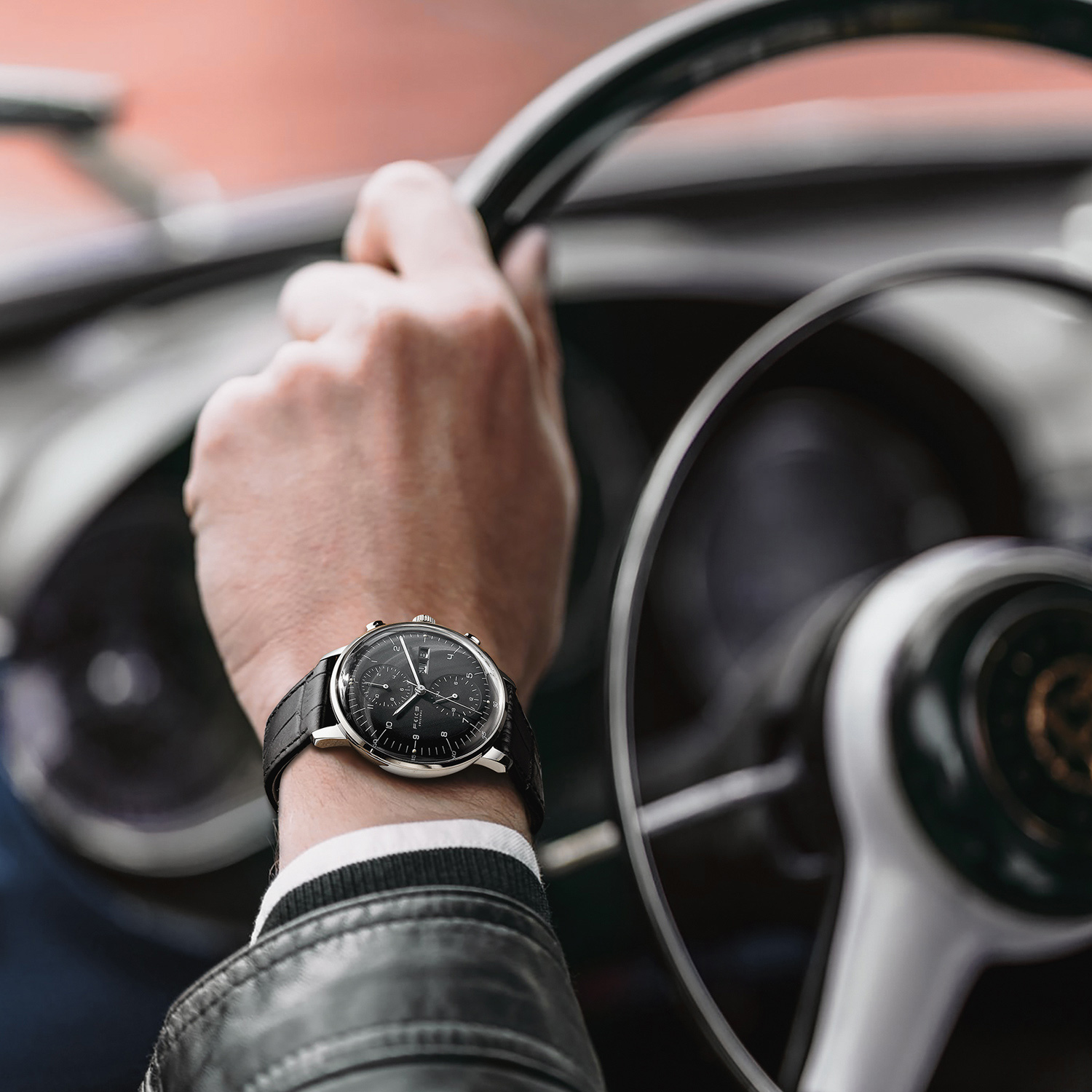 Ivory Chrono - FM121 