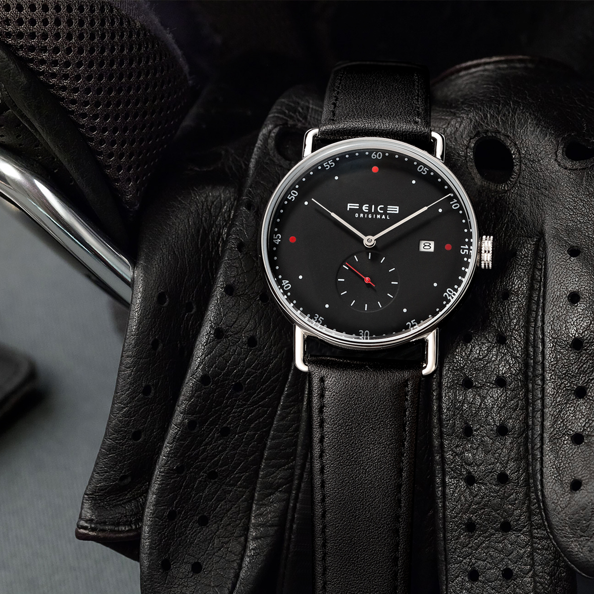 FM506 Bauhaus Watch