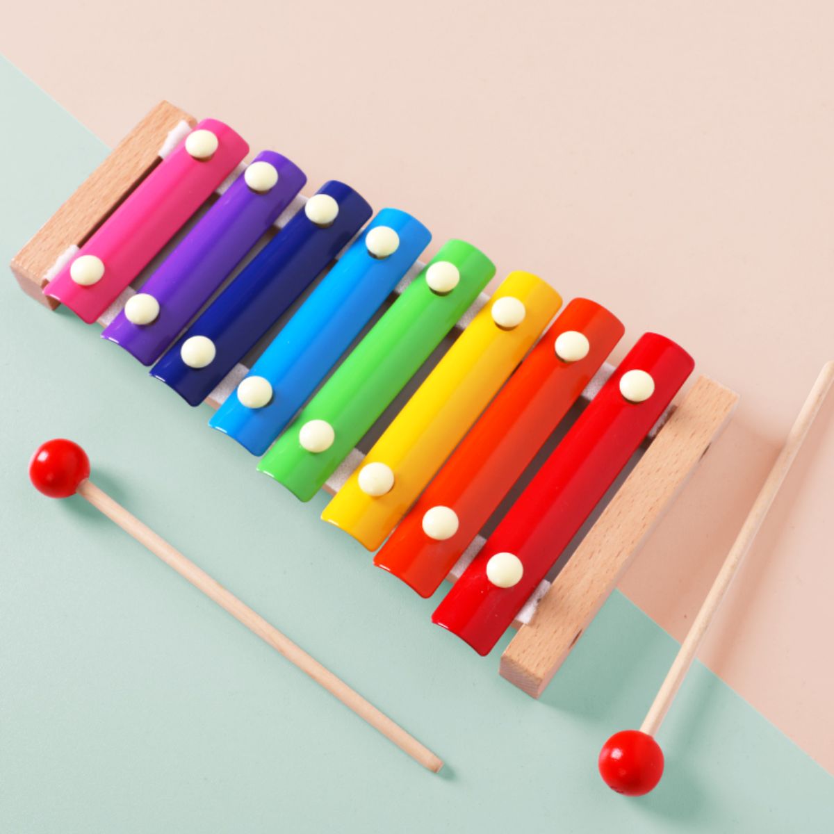 Wooden key for children with eight tones.
