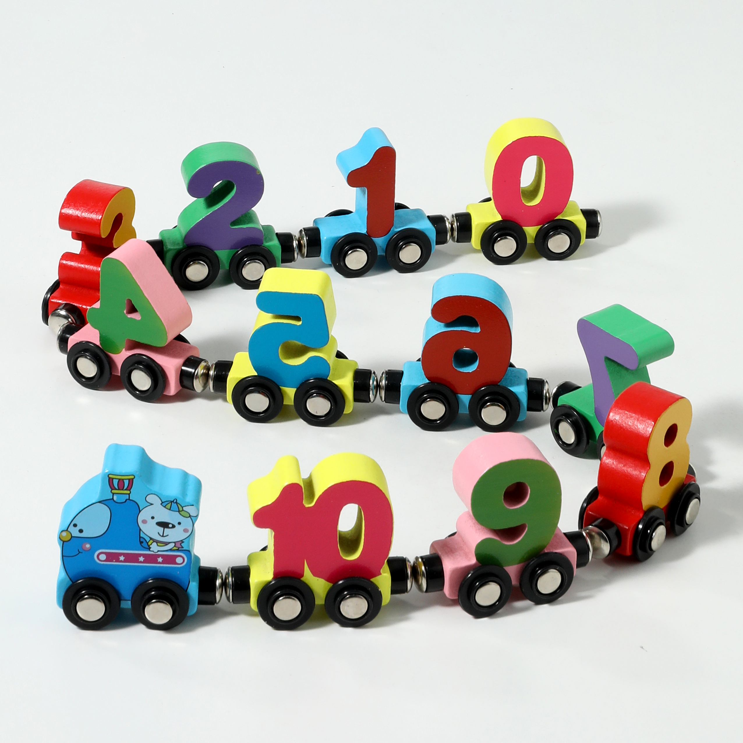 12-section magnetic digital car