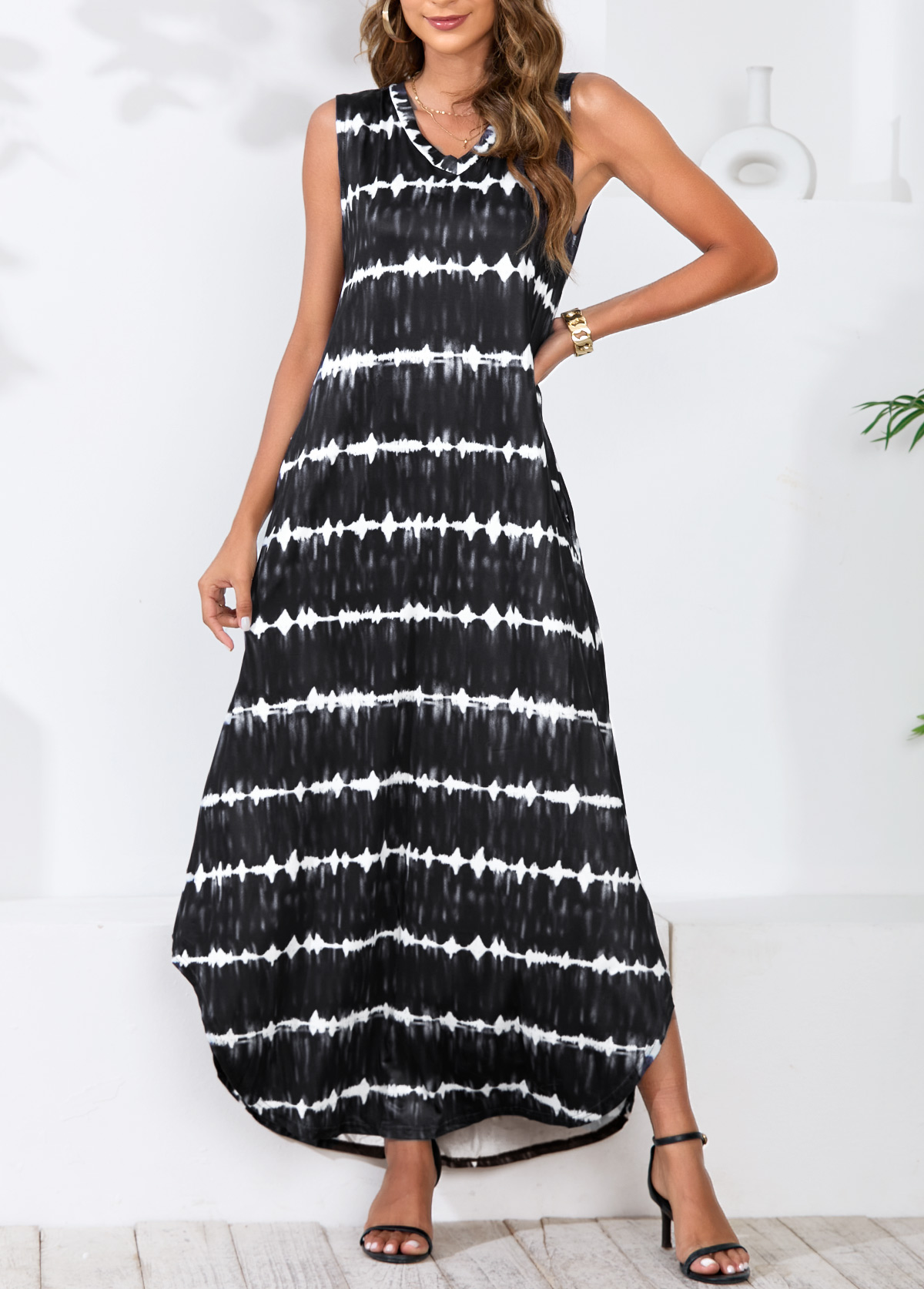 Tie Dye Print Black V Neck Maxi Dress