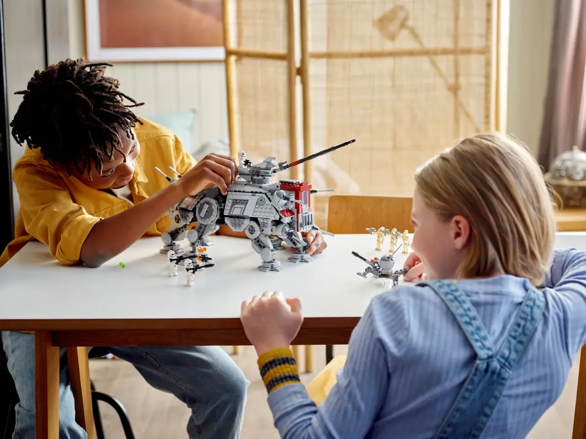 AT-TE™ Walker