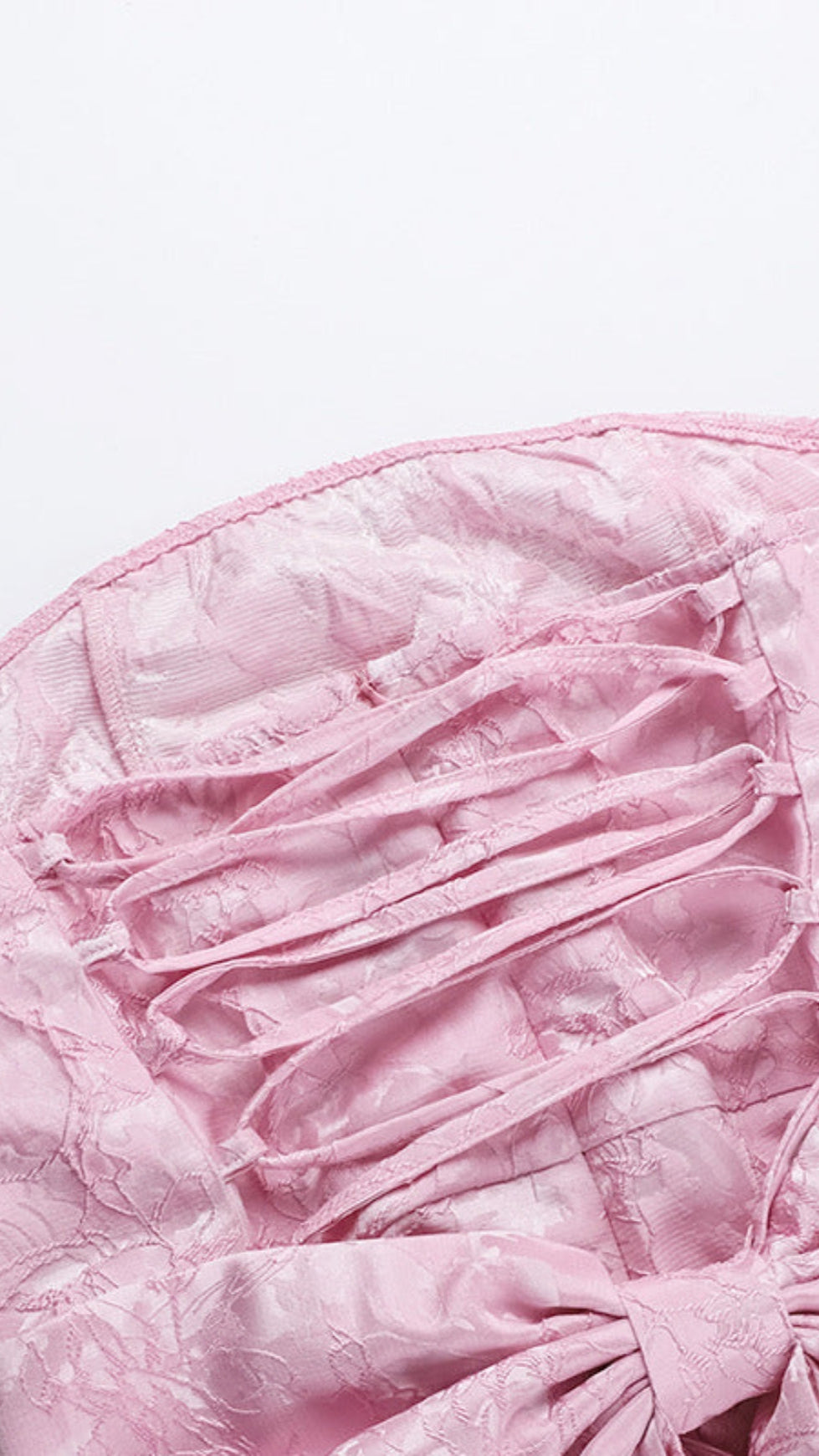 DEEP V-NECK SHORT FLORAL HOMECOMING DRESS