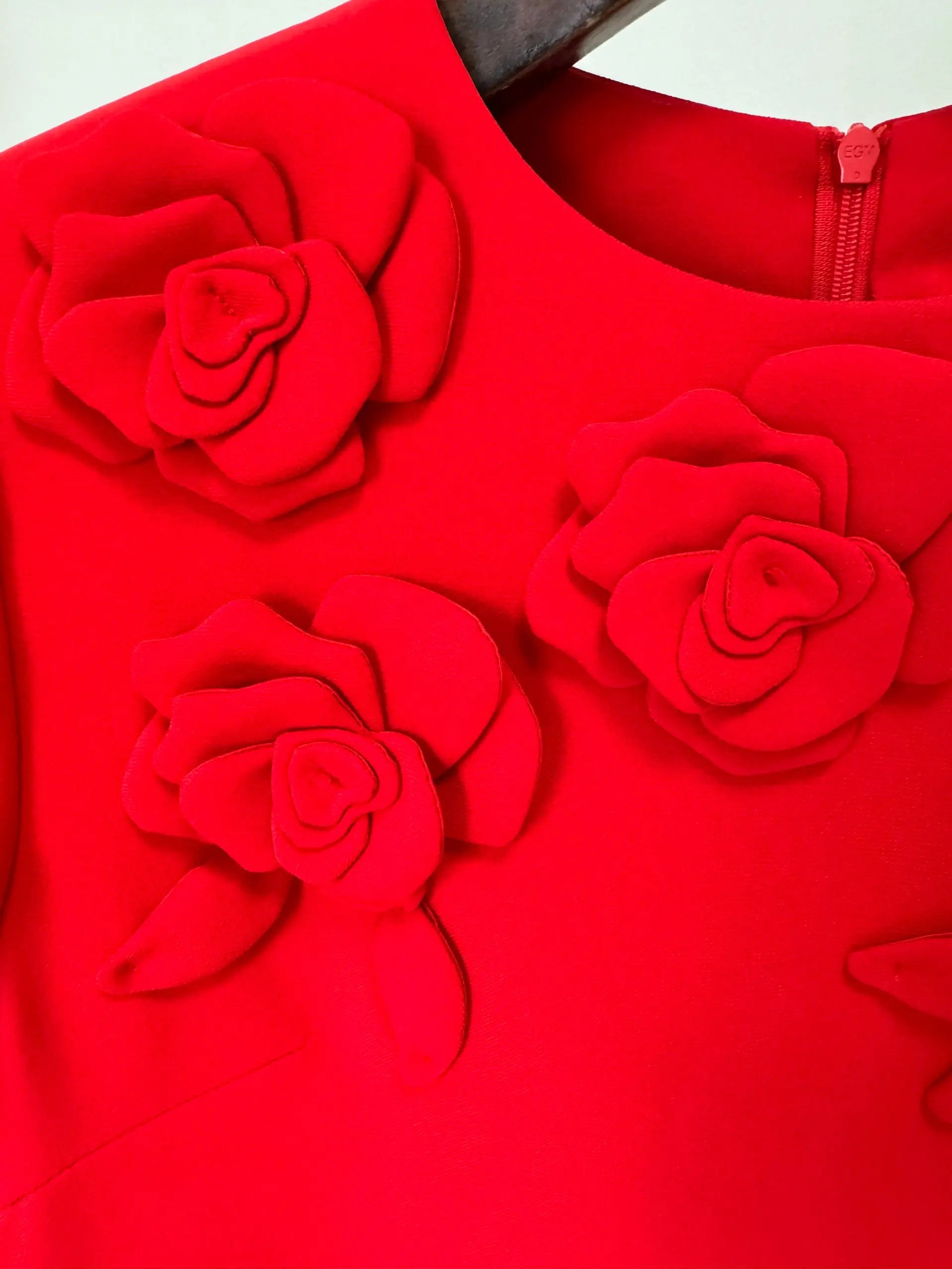 SELENA EMBROIDERED CREPE COUTURE MINI DRESS IN RED
