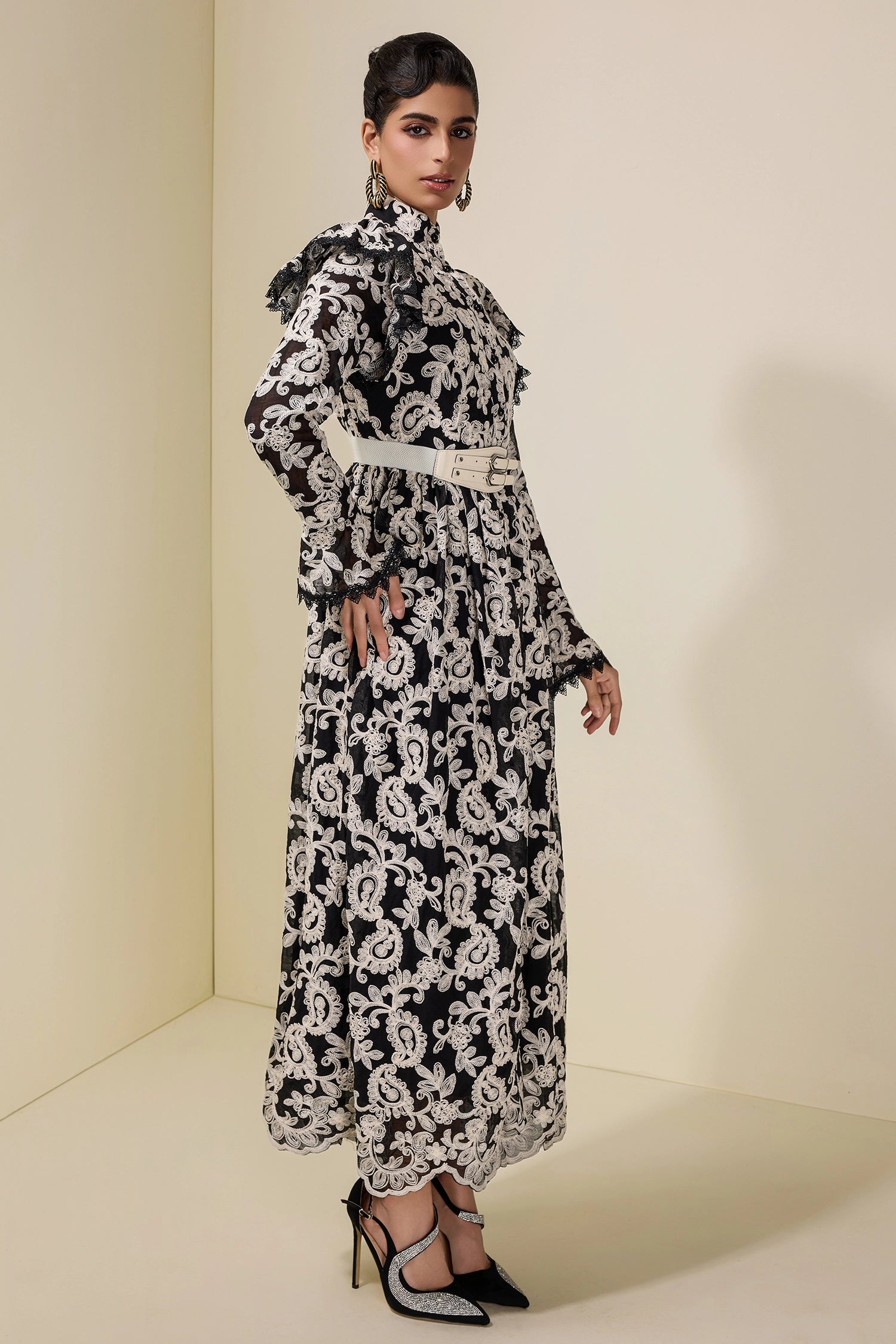 alma Chiffon Embroidered Single Breasted Midi Dress With Belt - black