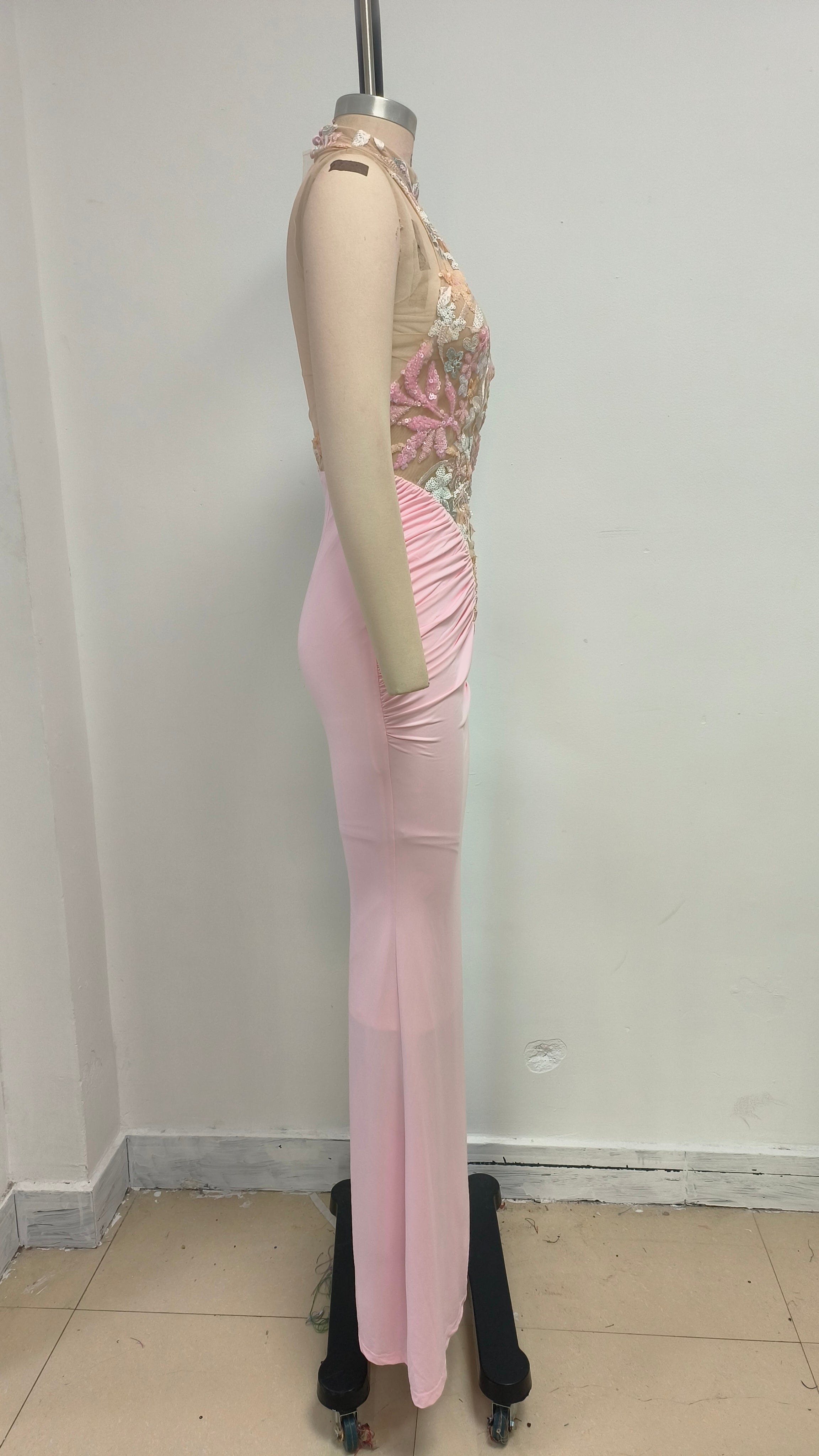 Halter Neck Peacock Pink Fishtail Skirt 成功 活