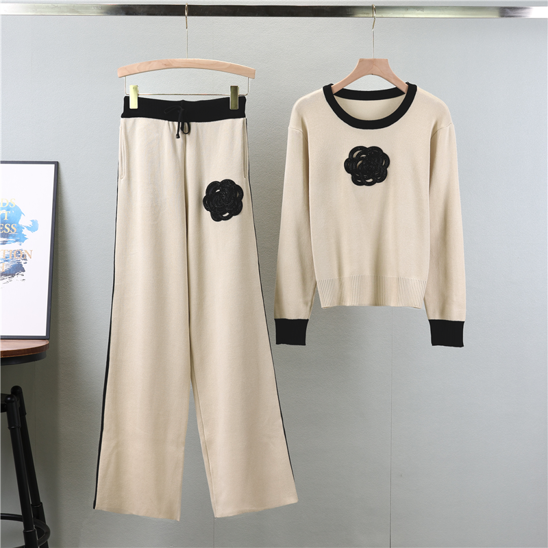 Knitted Sweatshirt And Leggings 2-Piece Suit