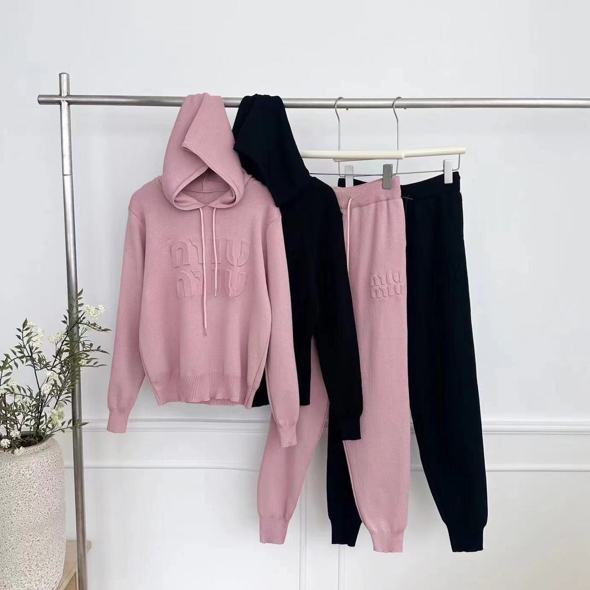 Knitted Sweatshirt And Leggings 2-Piece Suit