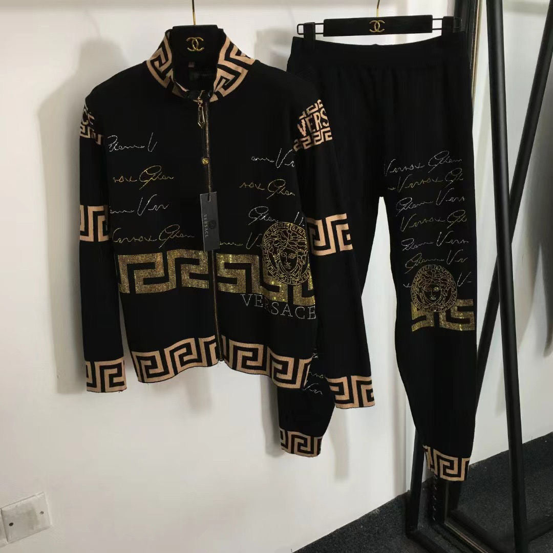 Fashion Women's Letter Printed Suit