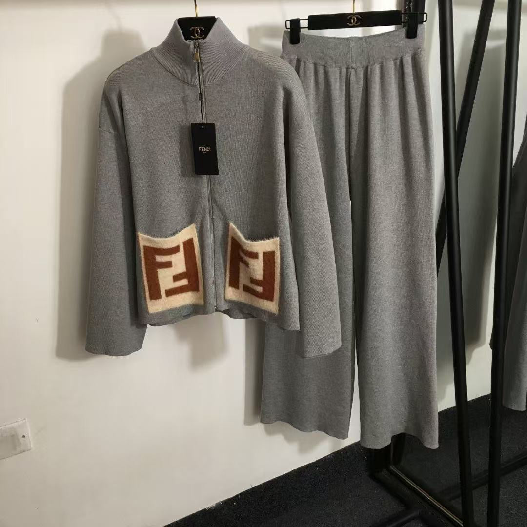Women's Fashion Letter Printed Suit