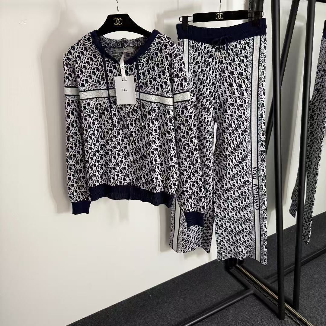 Fashion Letter Printed Suit Top+Pants