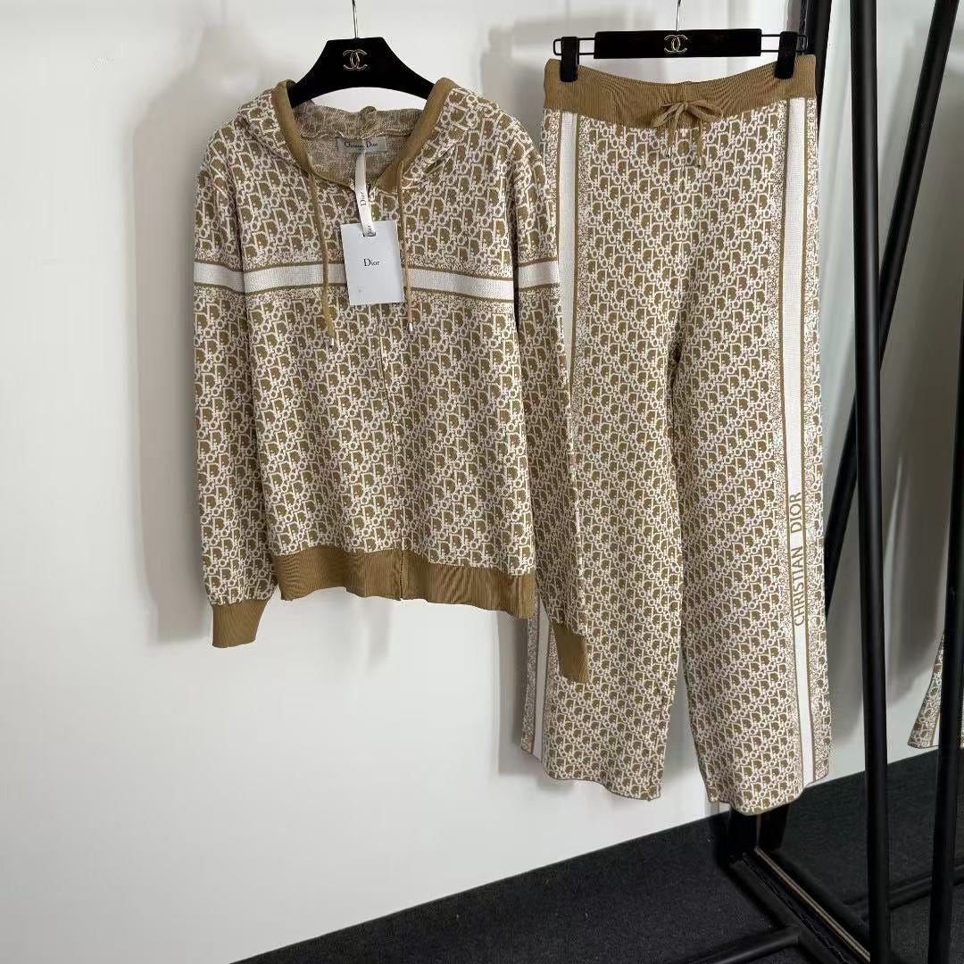 Fashion Letter Printed Suit Top+Pants