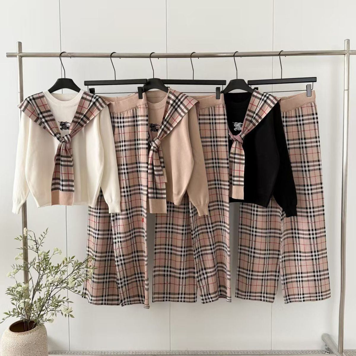 Fashion Letter Printed Suit Top+Pants