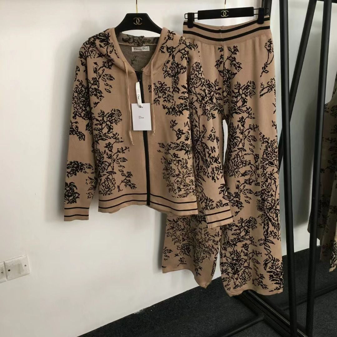 Letter Printed Ladies 2 Piece Suit