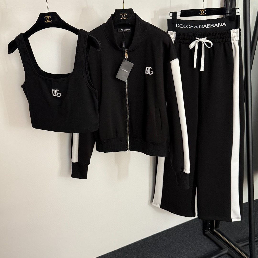 Fashion New Sweater Suit