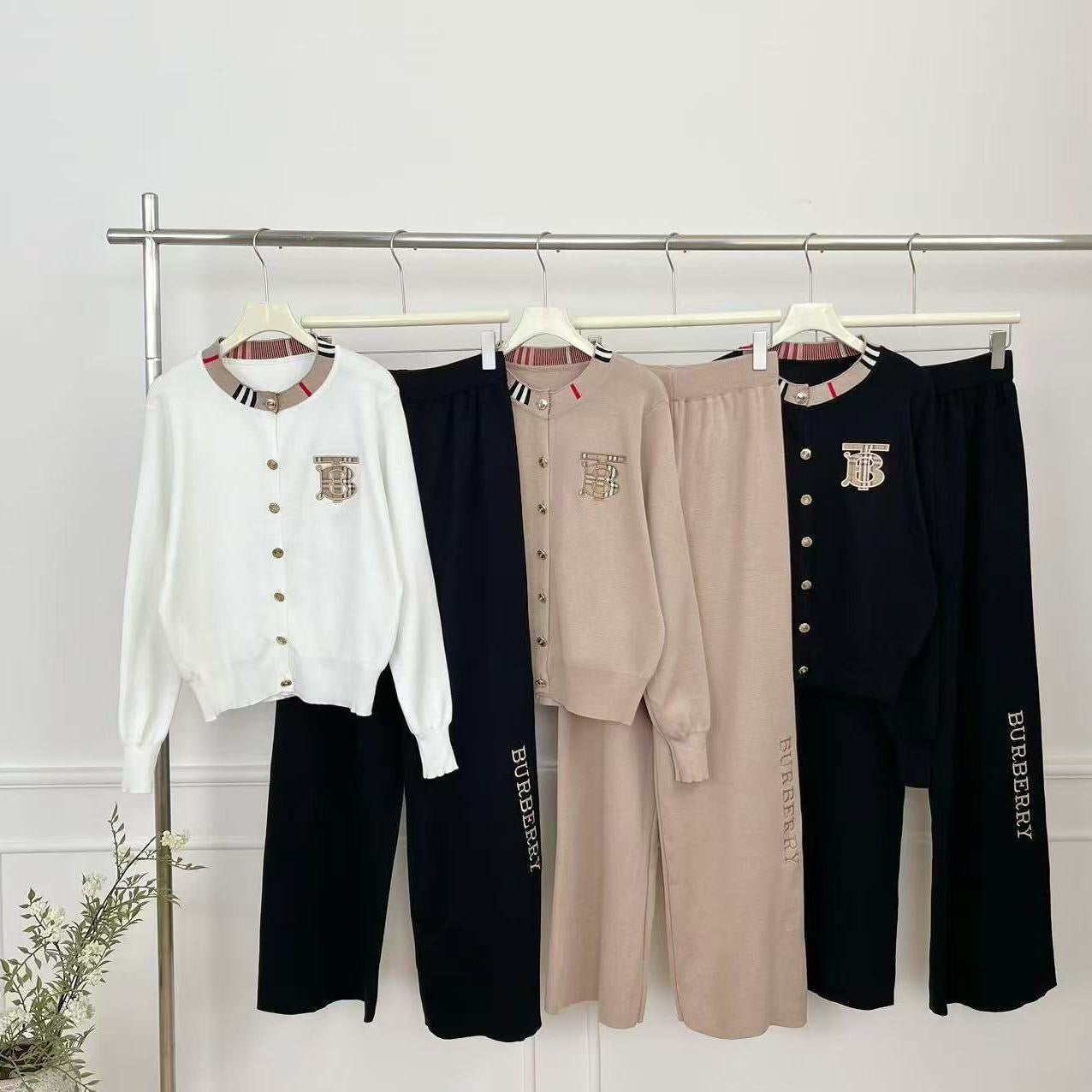 Women's Pullover And Leggings 2-Piece Suit
