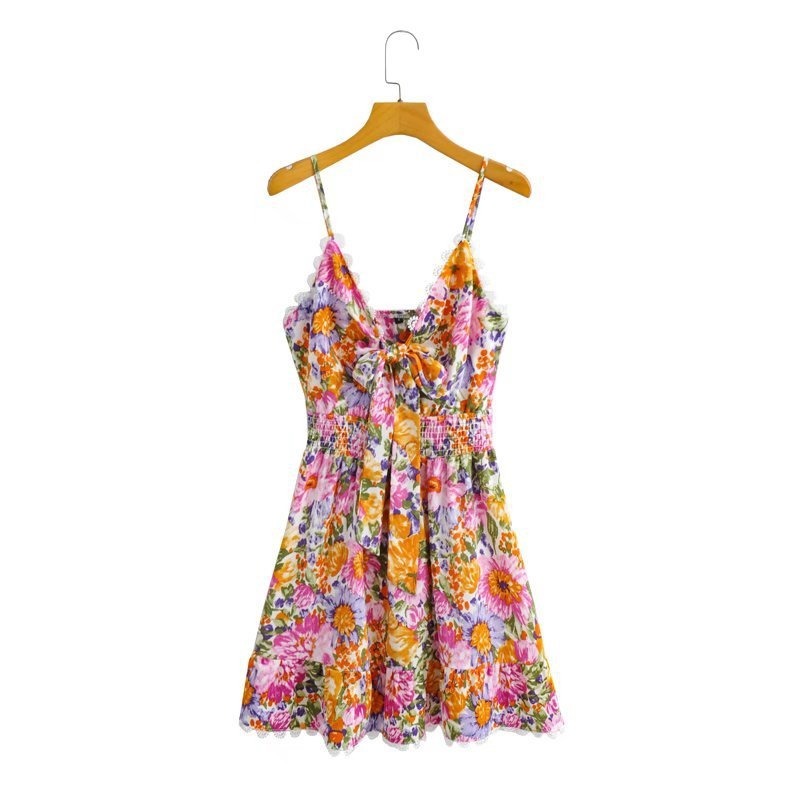 V-neck sexy camisole dress with cinched waist for slimming effect, bow printed skirt-chiquechics