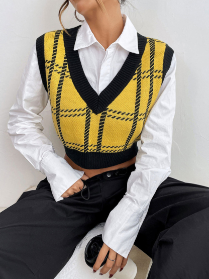 V-neck woolen checked vest-chiquechics