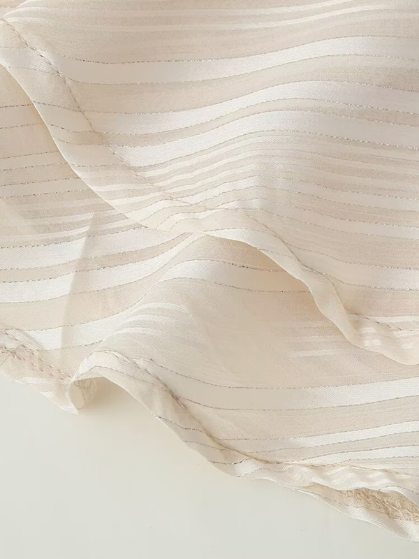 Fashion halterneck dress-chiquechics