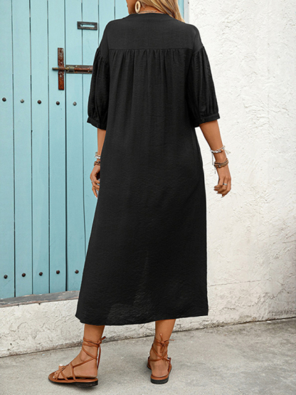 Casual personality ethnic style loose five-point sleeve embroidered dress-chiquechics