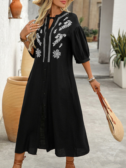 Casual personality ethnic style loose five-point sleeve embroidered dress-chiquechics