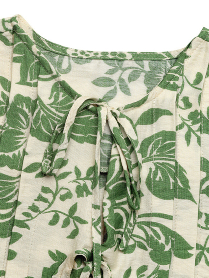 Printed Pleated Lace-Up Sleeveless Shirt-chiquechics